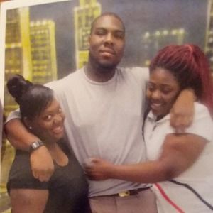 Meet your Posher, Ebony